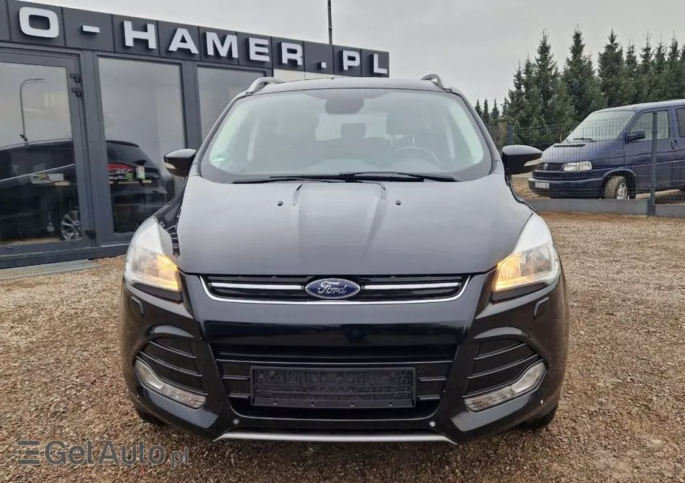 FORD Kuga 1.5 EcoBoost 2x4 Titanium