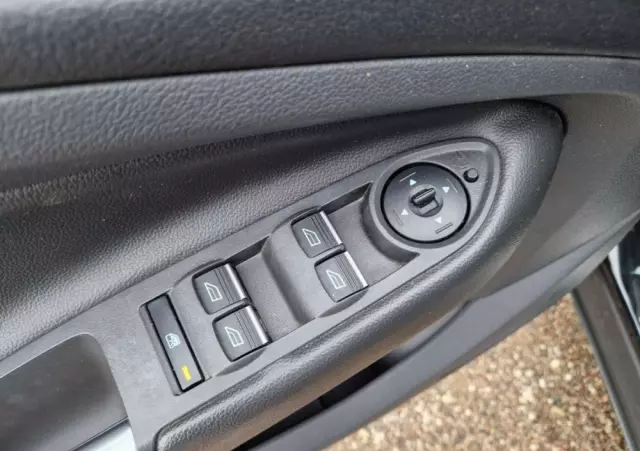 FORD Kuga 1.5 EcoBoost 2x4 Titanium