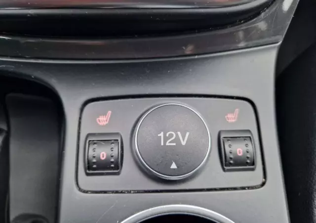 FORD Kuga 1.5 EcoBoost 2x4 Titanium