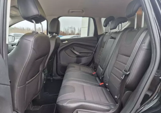 FORD Kuga 1.5 EcoBoost 2x4 Titanium