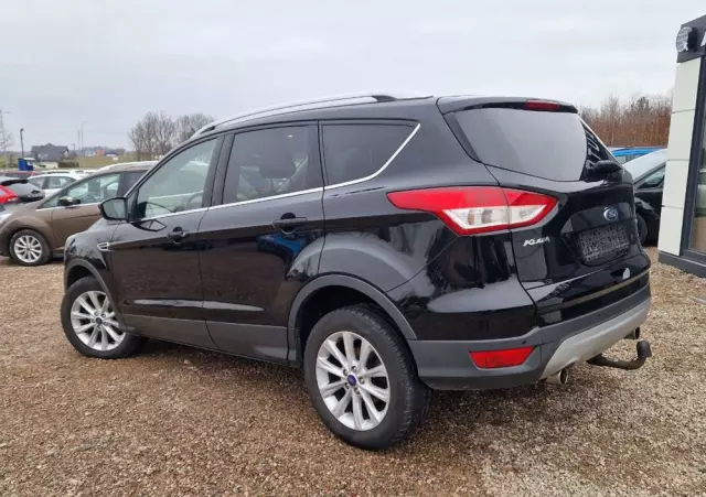 FORD Kuga 1.5 EcoBoost 2x4 Titanium