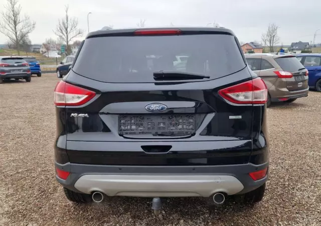 FORD Kuga 1.5 EcoBoost 2x4 Titanium