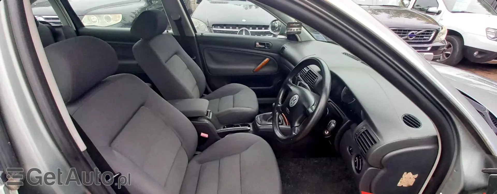 VOLKSWAGEN Passat 1.9 TDI (130 KM) 5 MT