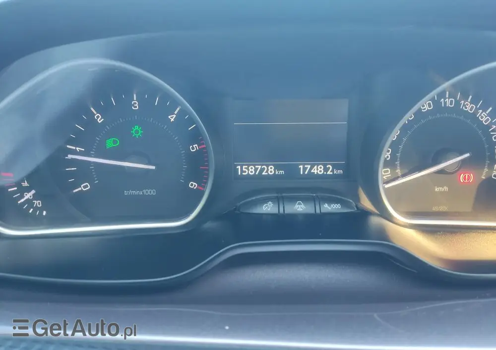 PEUGEOT 2008 1.4 HDi Active