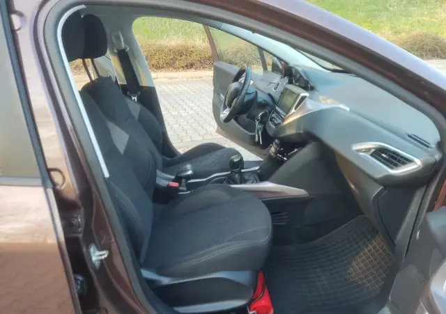PEUGEOT 2008 1.4 HDi Active