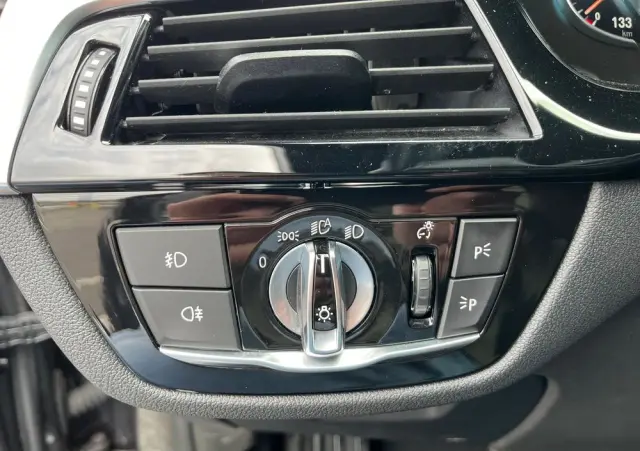 BMW Seria 5 520i Luxury Line