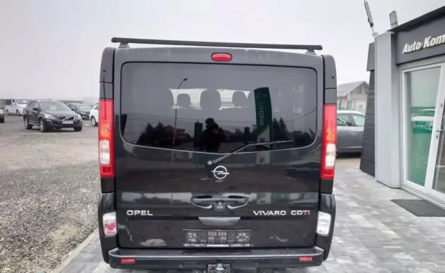 OPEL Vivaro 