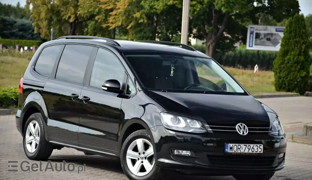 VOLKSWAGEN Sharan 