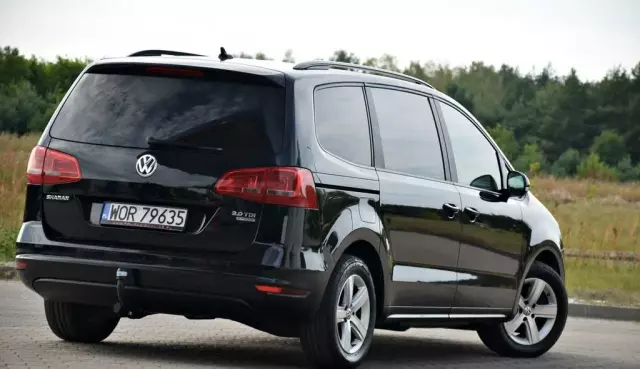 VOLKSWAGEN Sharan 