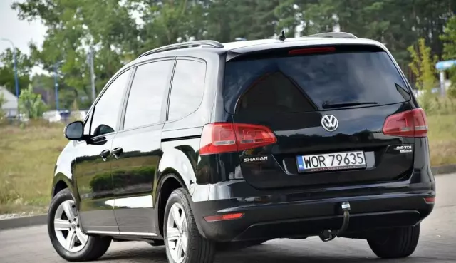 VOLKSWAGEN Sharan 
