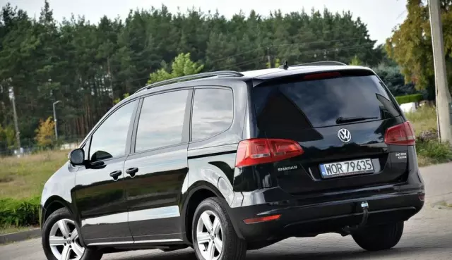 VOLKSWAGEN Sharan 