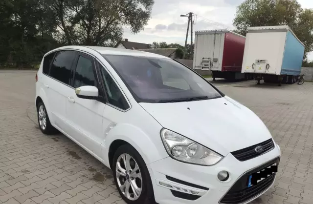 FORD S-MAX 