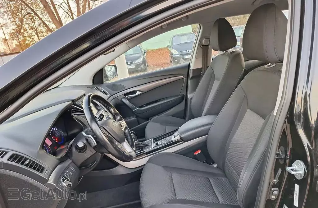 HYUNDAI I40 1.7 CRDi (136 KM)