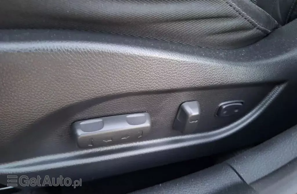 HYUNDAI I40 1.7 CRDi (136 KM)