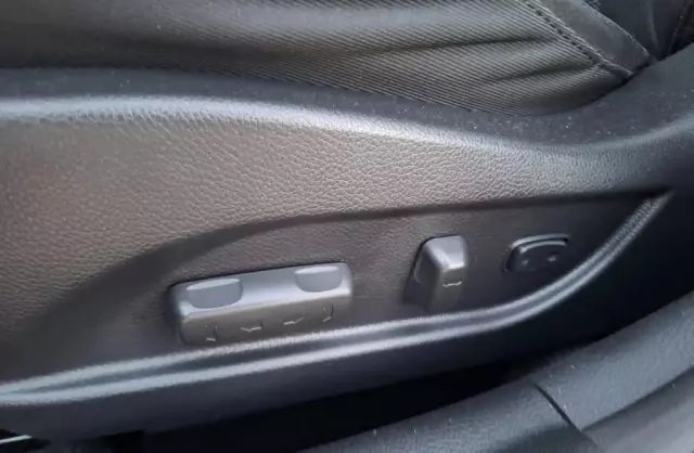 HYUNDAI I40 1.7 CRDi (136 KM)