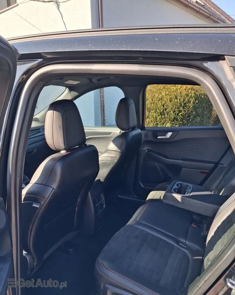 FORD Kuga 2.0 EcoBlue 4x4 ST-LINE