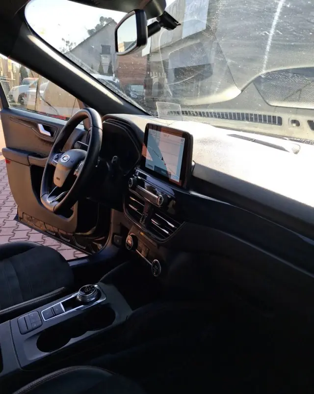 FORD Kuga 2.0 EcoBlue 4x4 ST-LINE