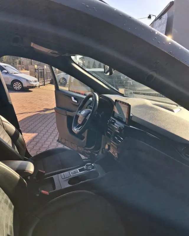 FORD Kuga 2.0 EcoBlue 4x4 ST-LINE