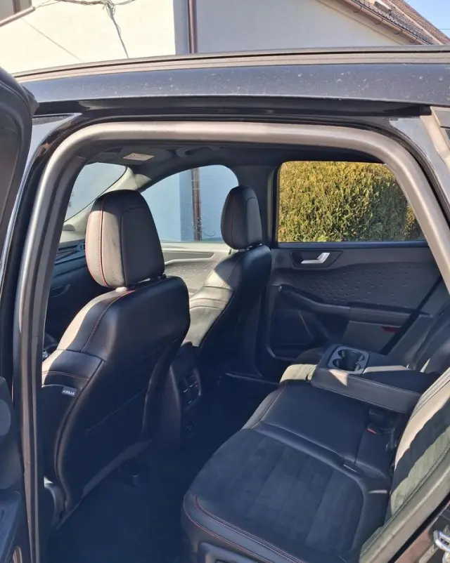 FORD Kuga 2.0 EcoBlue 4x4 ST-LINE