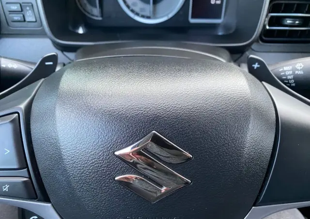 SUZUKI Ignis 1.2 Dualjet Hybrid CVT Comfort