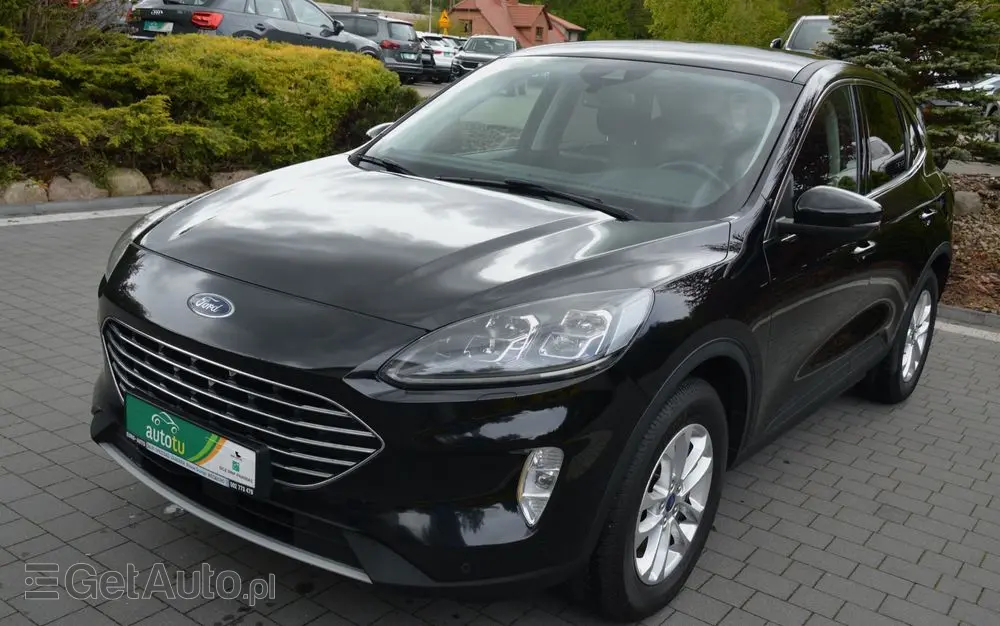 FORD Kuga 2.0 EcoBlue 4x4 TITANIUM