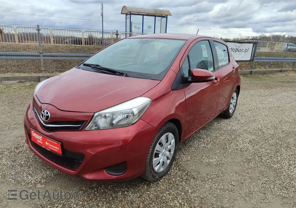 TOYOTA Yaris 1.33 Life