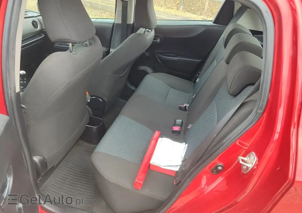TOYOTA Yaris 1.33 Life