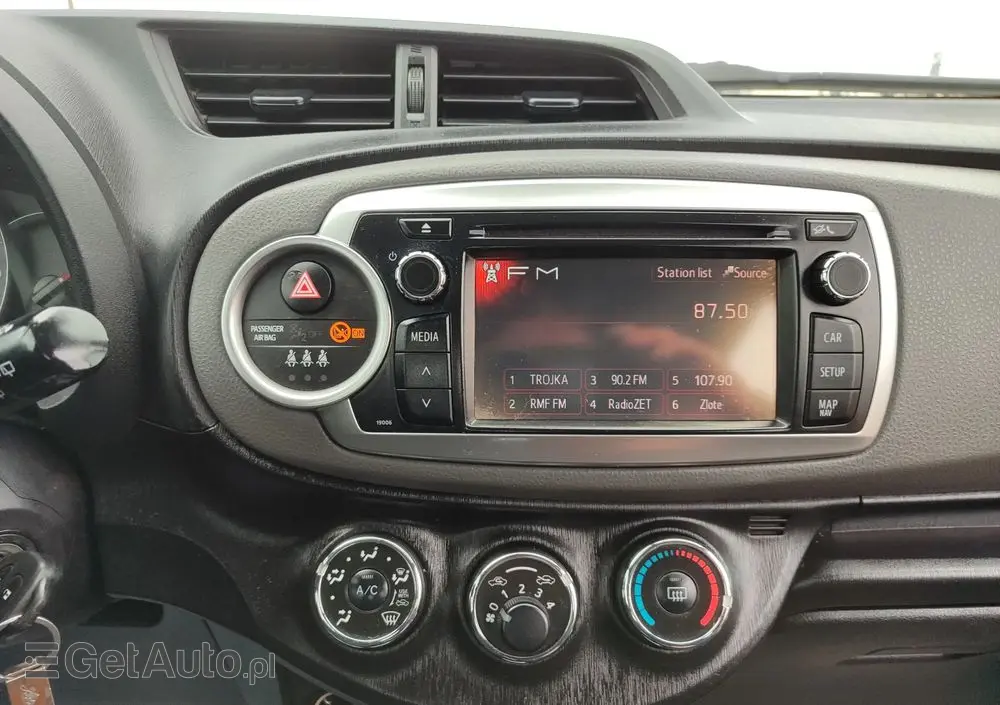 TOYOTA Yaris 1.33 Life