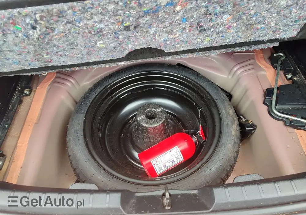 TOYOTA Yaris 1.33 Life