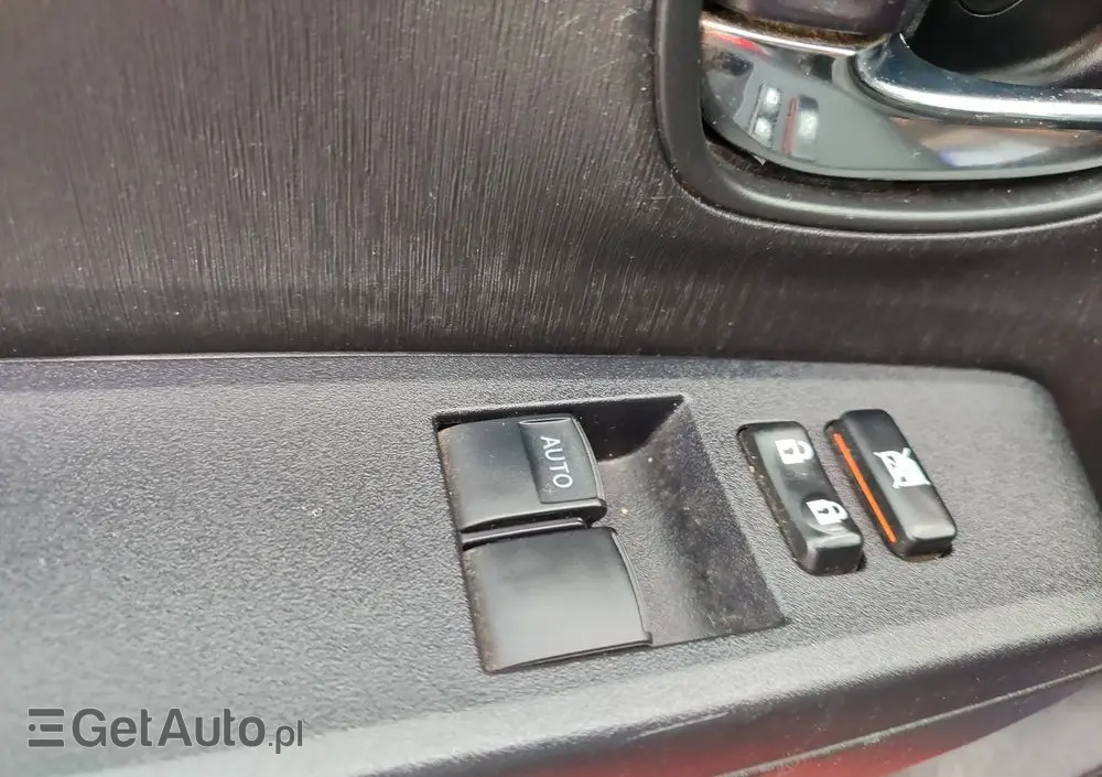 TOYOTA Yaris 1.33 Life