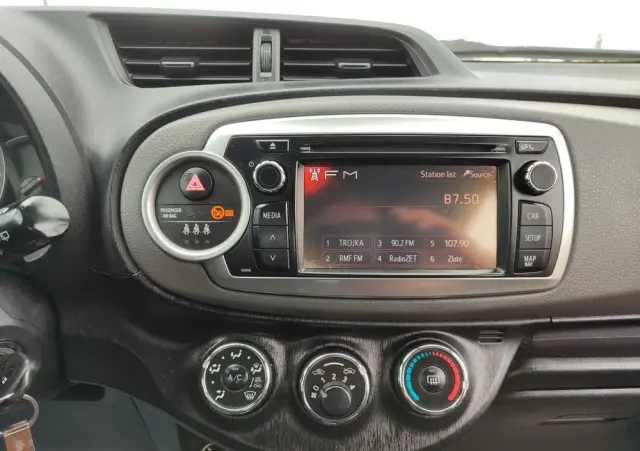 TOYOTA Yaris 1.33 Life