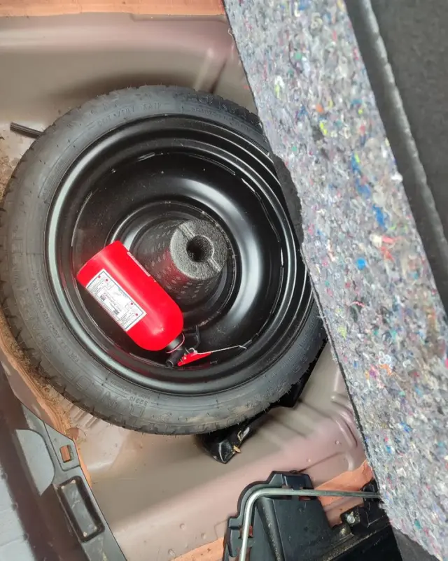 TOYOTA Yaris 1.33 Life