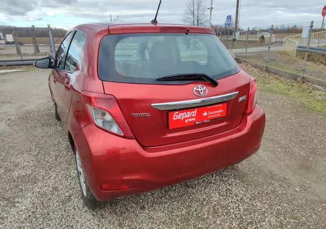 TOYOTA Yaris 1.33 Life
