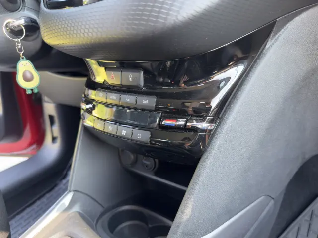 PEUGEOT 2008 Active S&S