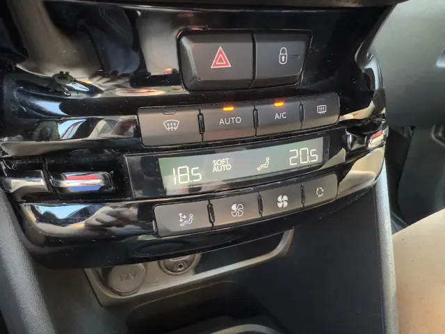 PEUGEOT 2008 Active S&S
