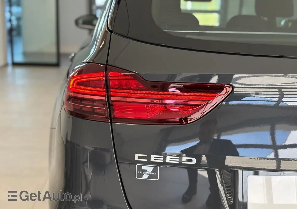 KIA Ceed 1.5 T-GDI M