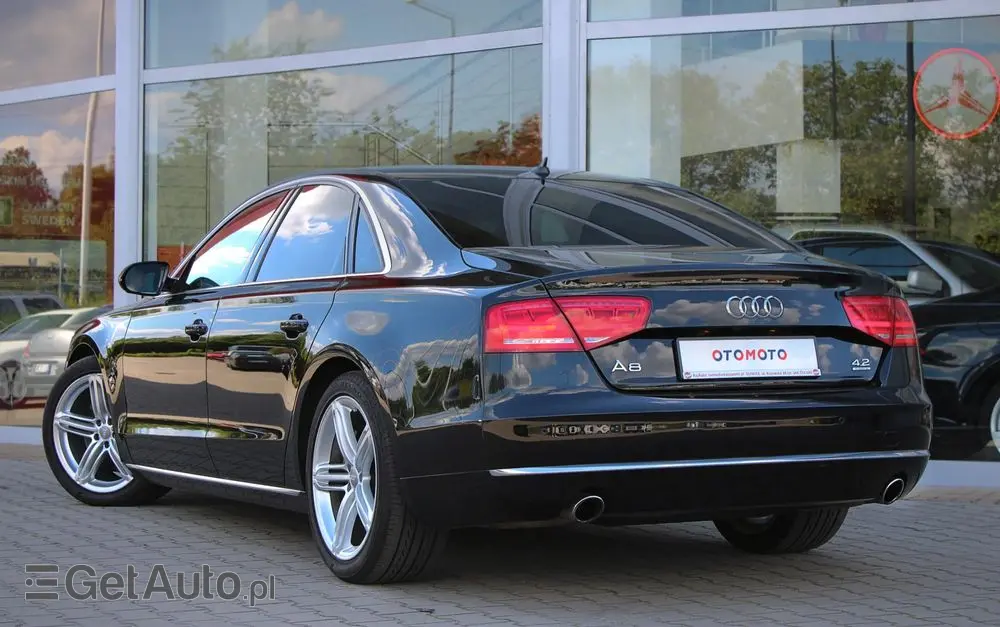 AUDI A8 4.2 FSI Quattro tiptronic