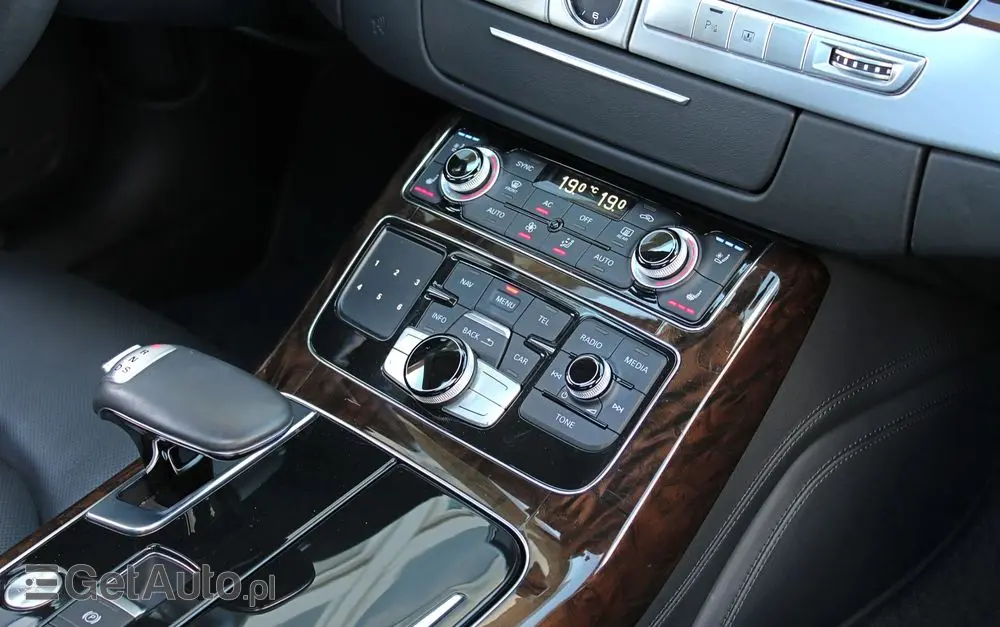 AUDI A8 4.2 FSI Quattro tiptronic