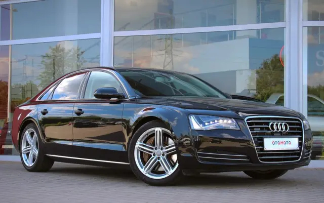 AUDI A8 4.2 FSI Quattro tiptronic