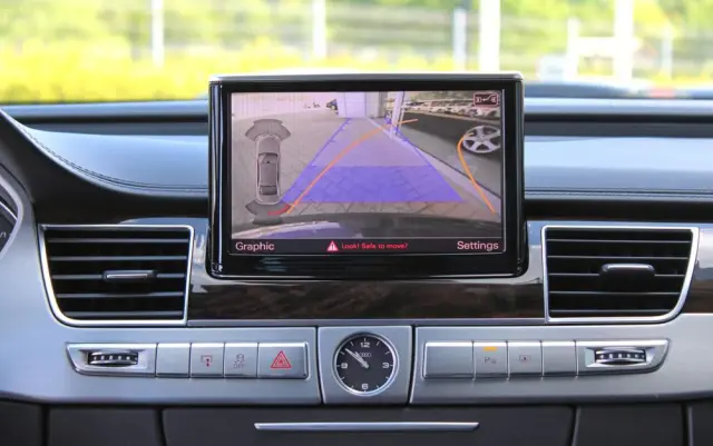 AUDI A8 4.2 FSI Quattro tiptronic