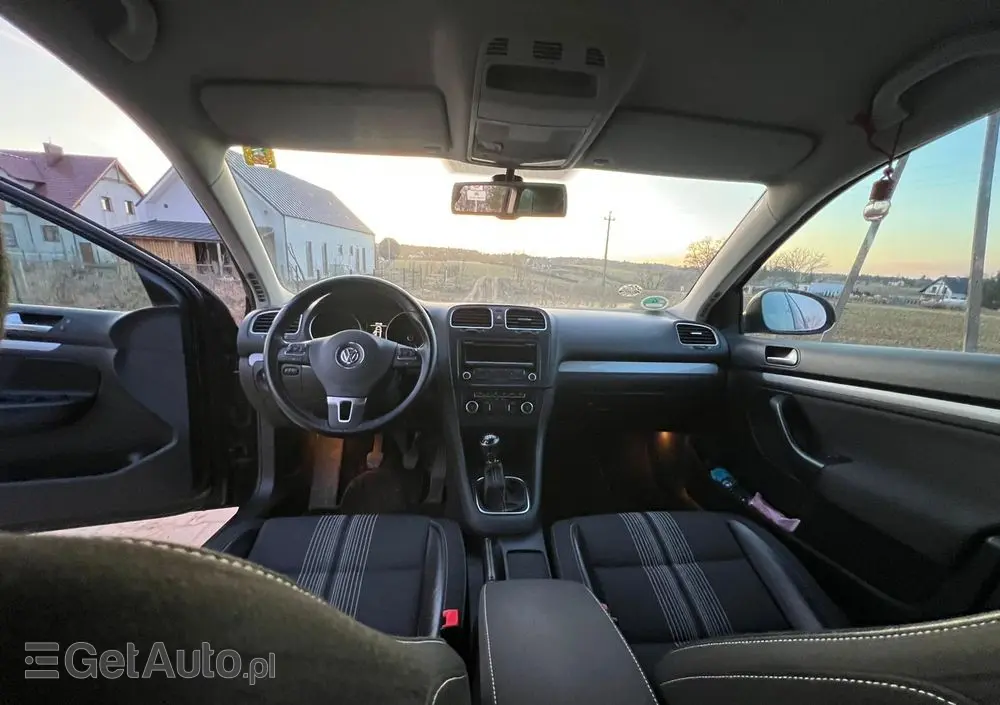 VOLKSWAGEN Golf 1.6 BlueTDI Comfortline