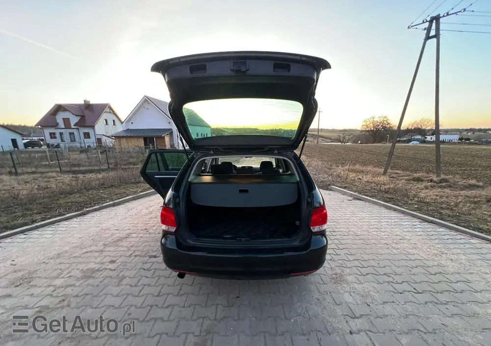 VOLKSWAGEN Golf 1.6 BlueTDI Comfortline