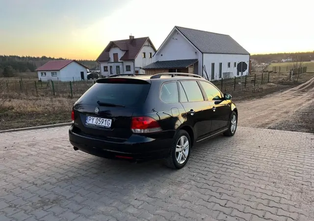 VOLKSWAGEN Golf 1.6 BlueTDI Comfortline