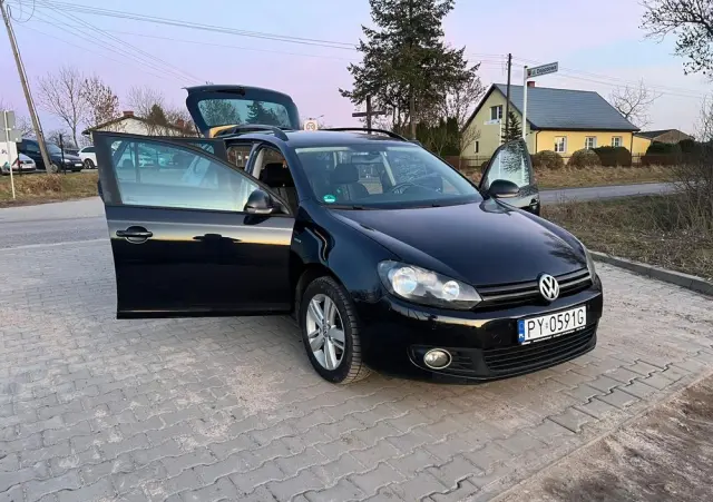VOLKSWAGEN Golf 1.6 BlueTDI Comfortline