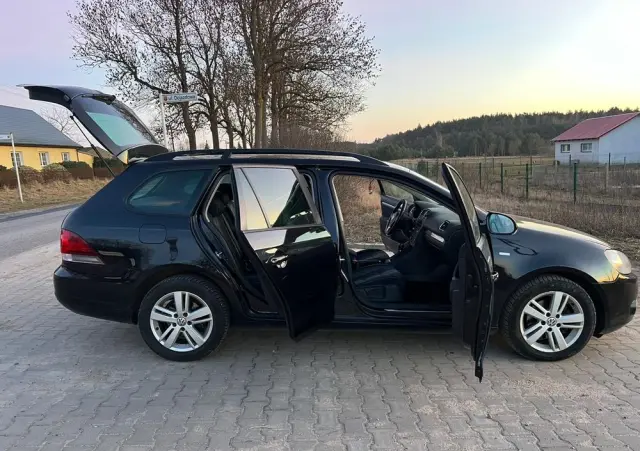 VOLKSWAGEN Golf 1.6 BlueTDI Comfortline