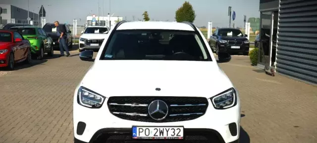 MERCEDES-BENZ Glc 