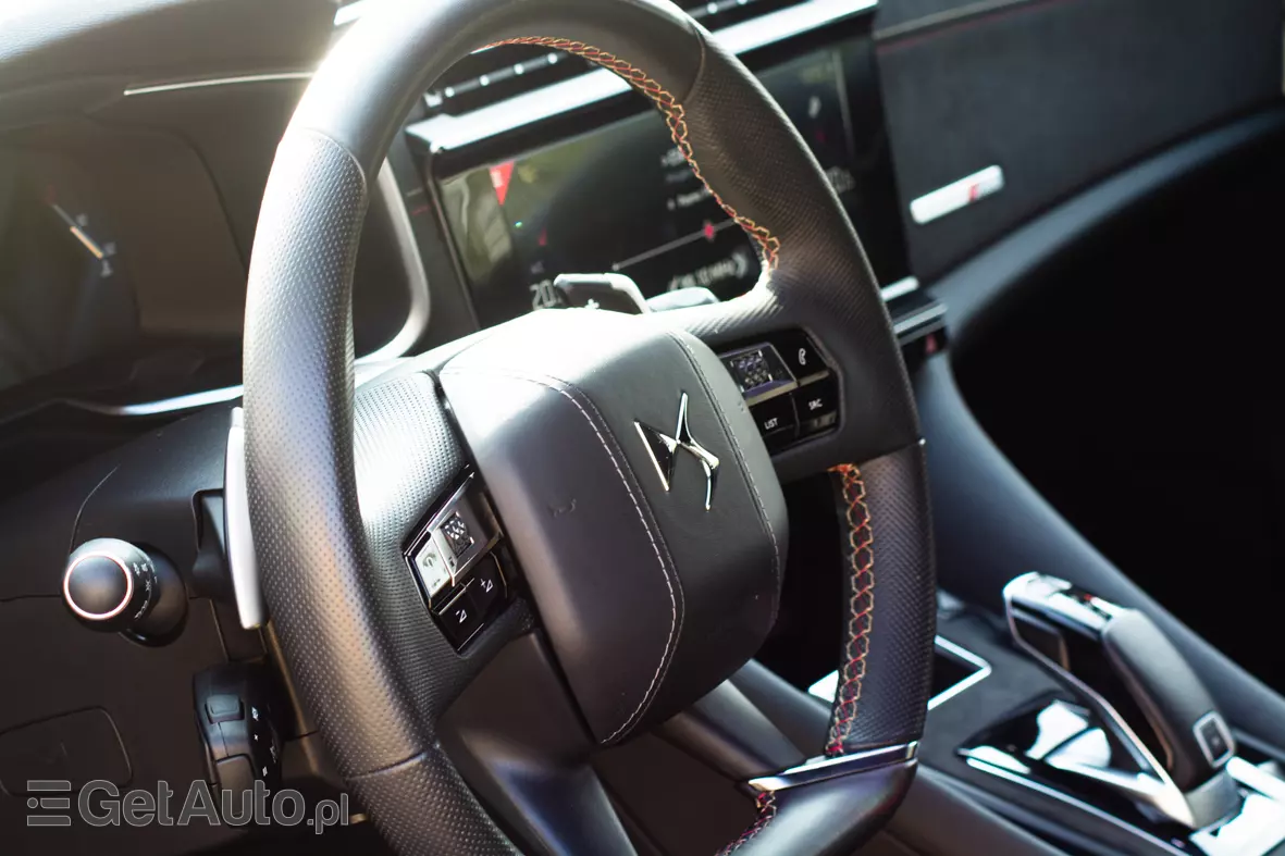 DS. AUTOMOBILES Inny DS9