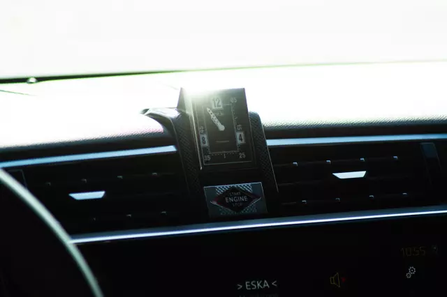 DS. AUTOMOBILES Inny DS9