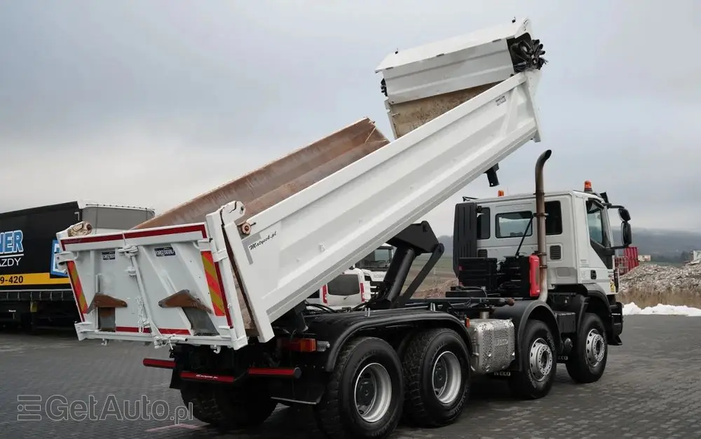 IVECO TRAKKER 450 / 8x4 / WYWROTKA / HYDROBURTA / BORDMATIC / EURO 6 / 