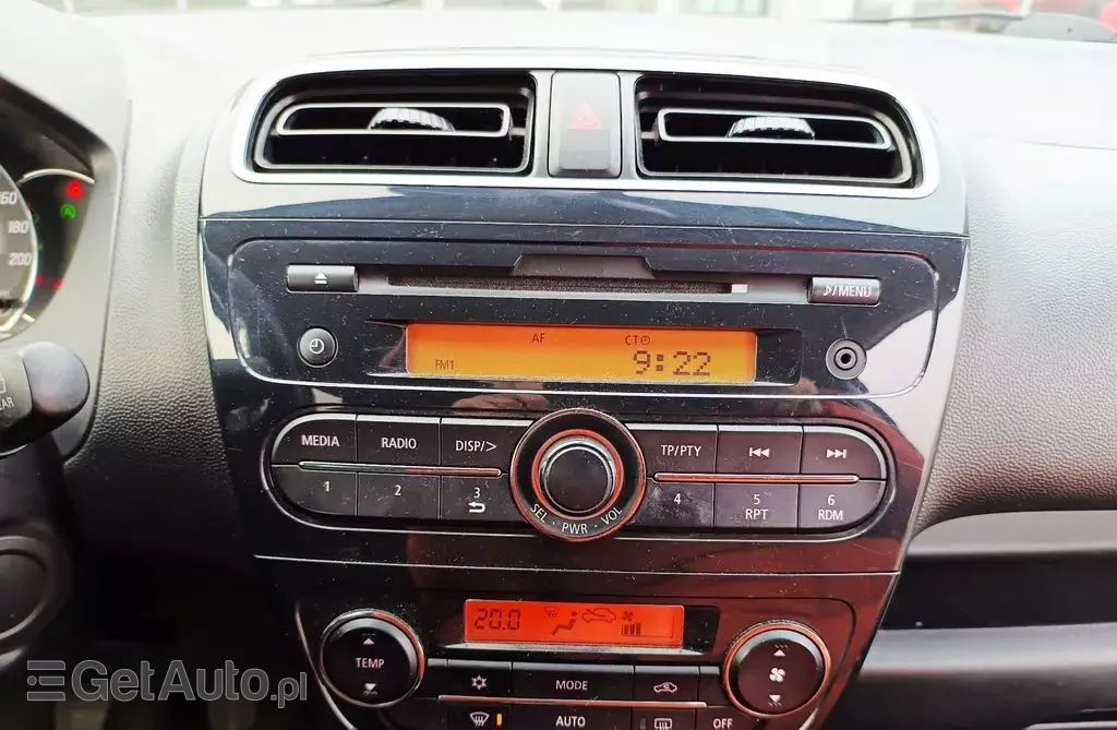 MITSUBISHI Space Star 